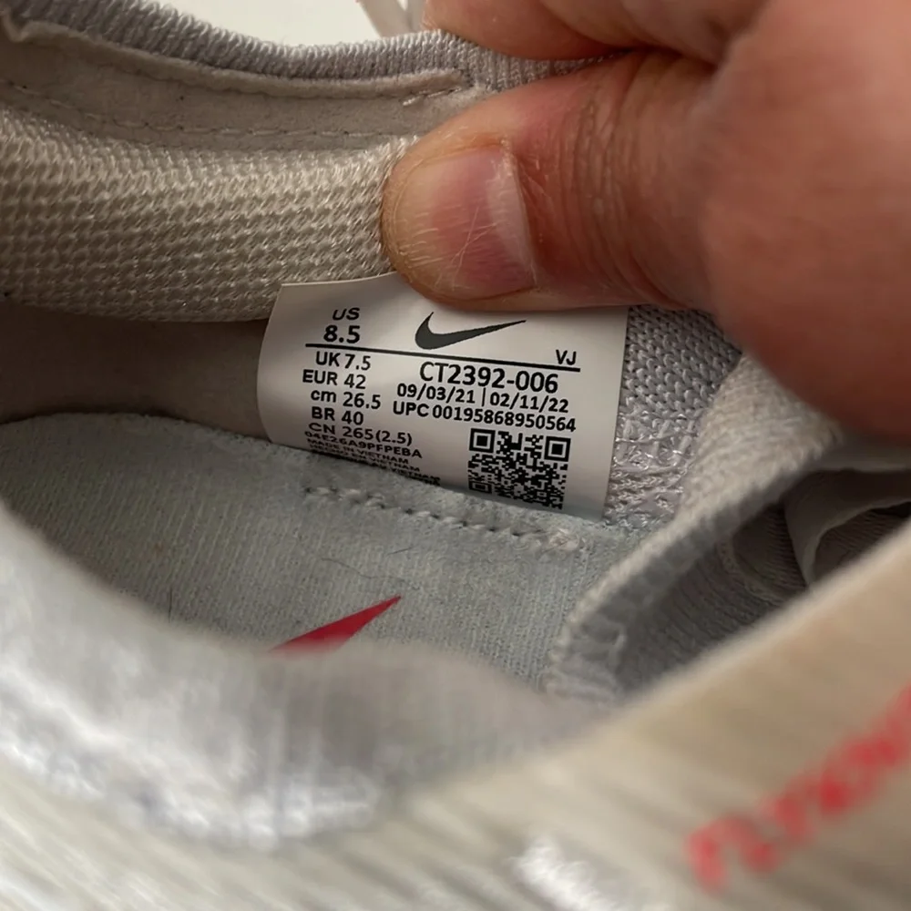 Nike Zoom Fly 4 Flyknit - Picture 8 of 9